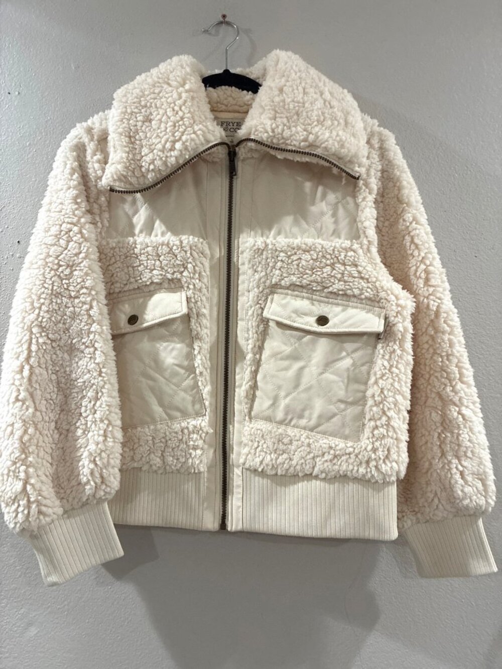 Frye and Co. Fleece Quilted Jacket  cozy fuzzy sherpa fleece full zip siz large